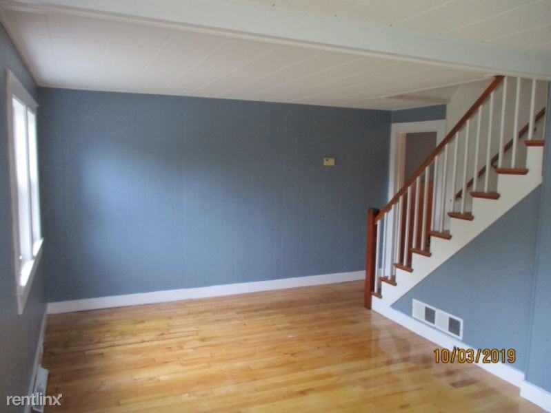 21 Cedar St - Photo 2 of 10