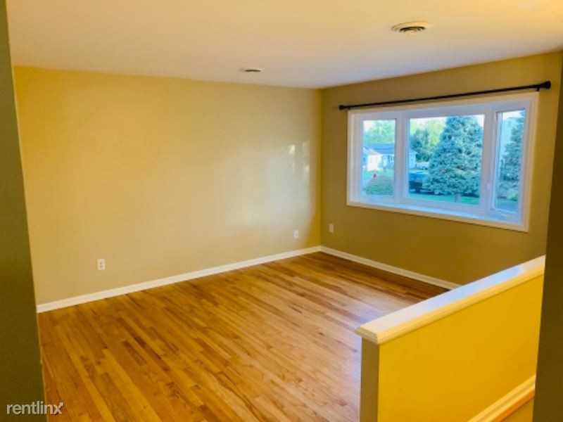 1 Abby Rd - Photo 3 of 19