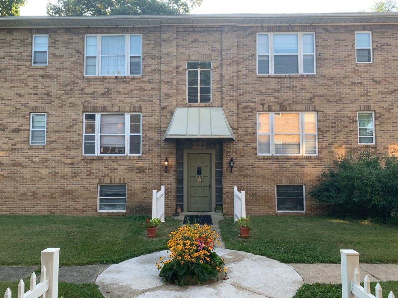 3369 Wabash Ave - Photo 3 of 17