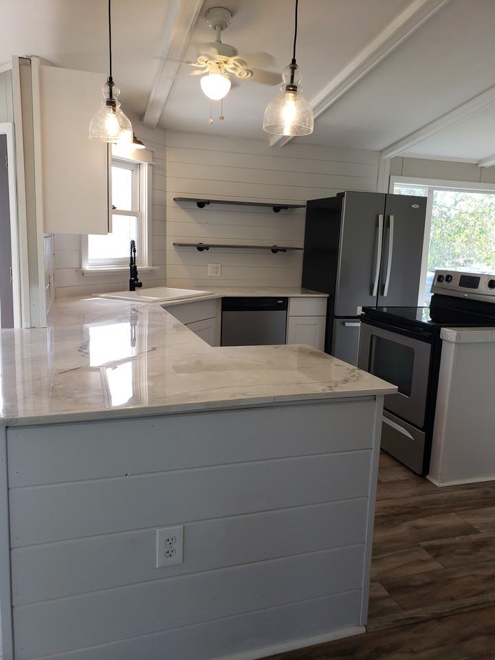 574 Town Line Rd - Photo 2 of 7