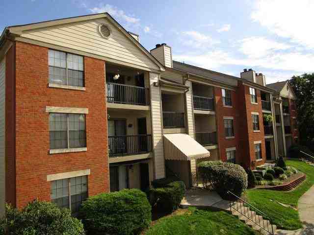 420 Redding Rd - Photo 6 of 15