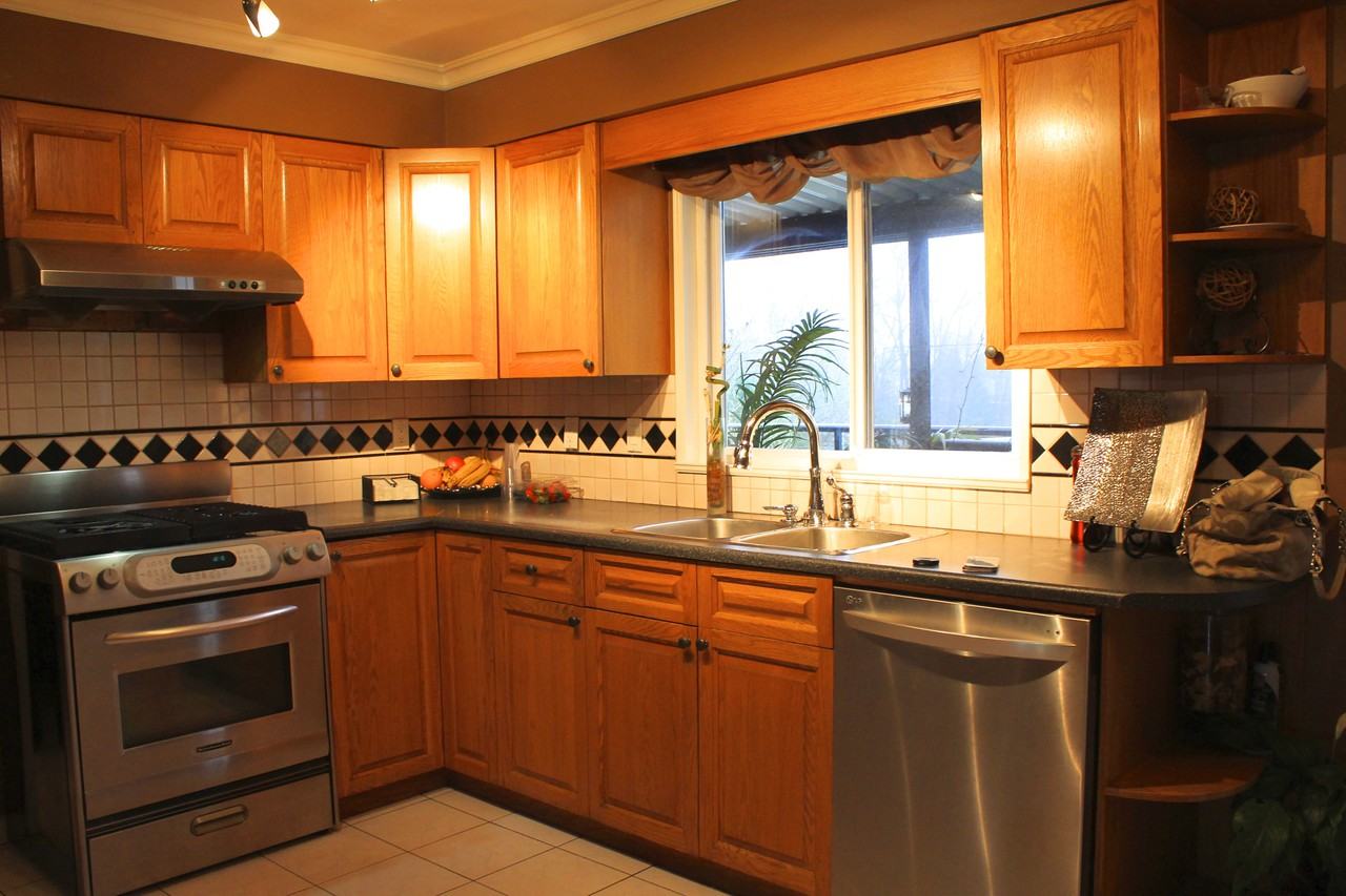 6920 Mario Court - Photo 2 of 3