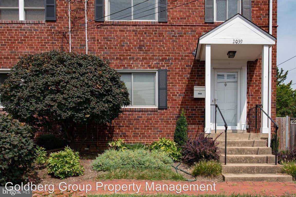 2039 Brandywine Street - Photo 3 of 15