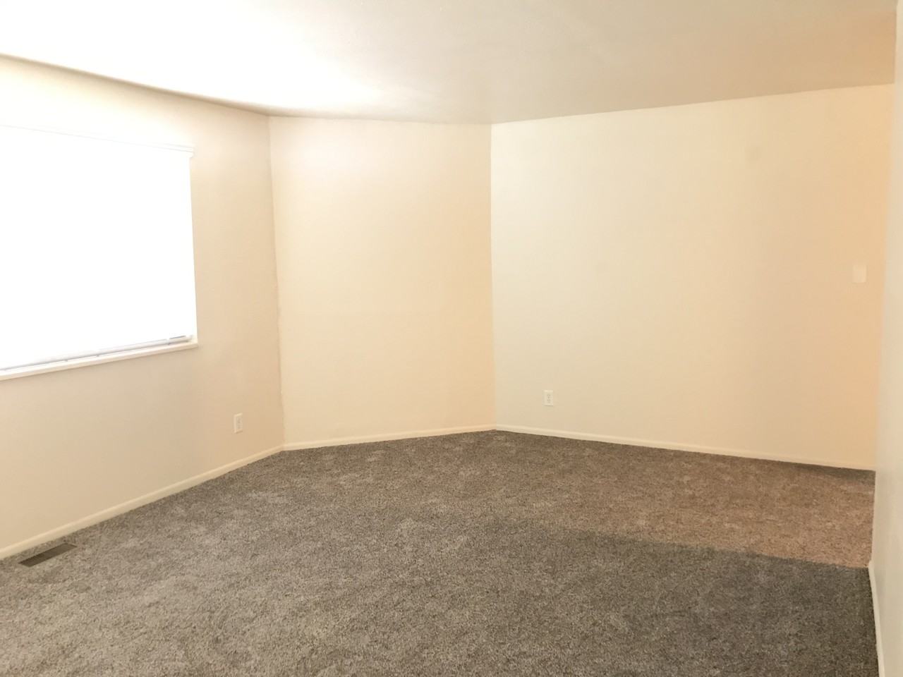 314 W Center St. - Photo 2 of 13