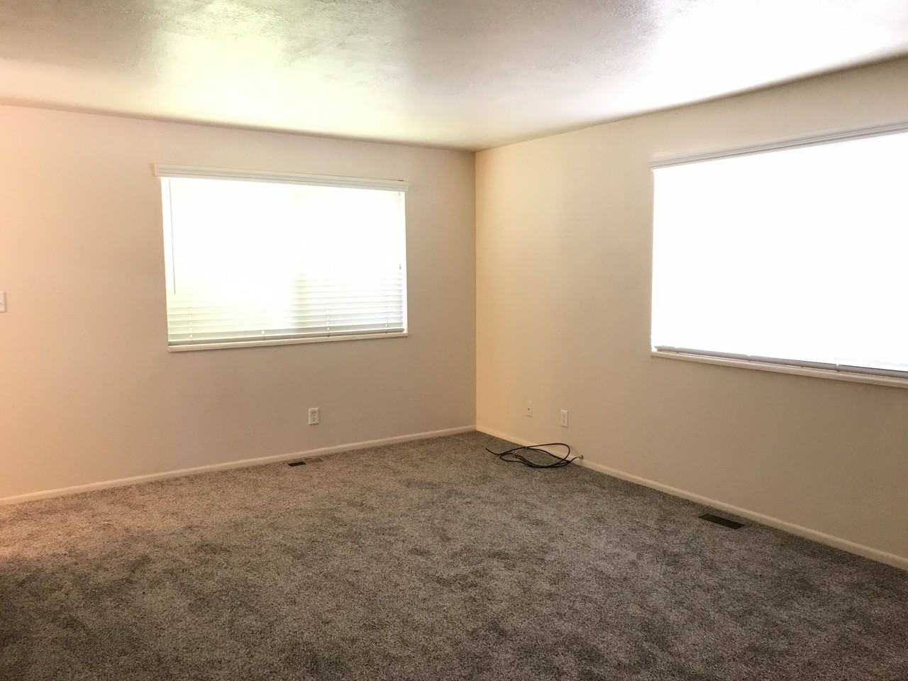 314 W Center St. - Photo 3 of 13