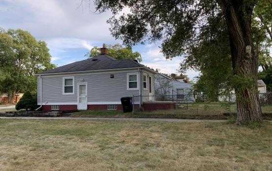 19889 Five Points Street - Photo 2 of 5