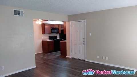 717 W Buckingham Rd. - Photo 3 of 14