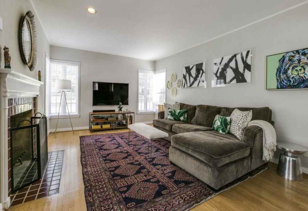 1523 Oak Knoll Street - Photo 2 of 20