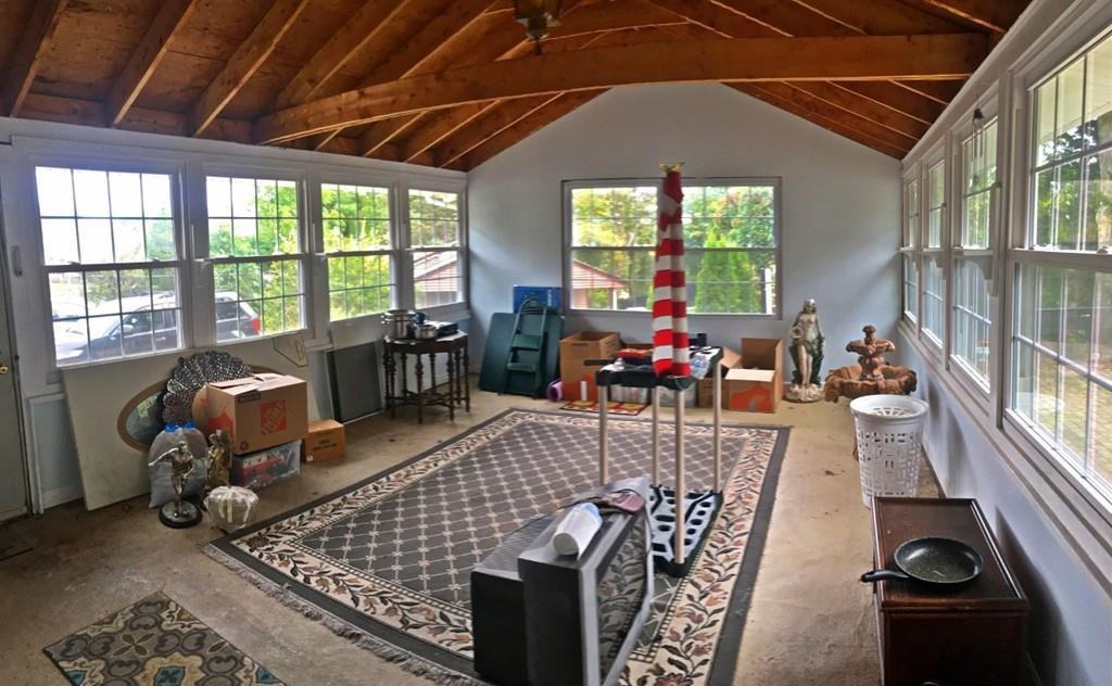 75 West Spring St. - Photo 3 of 22