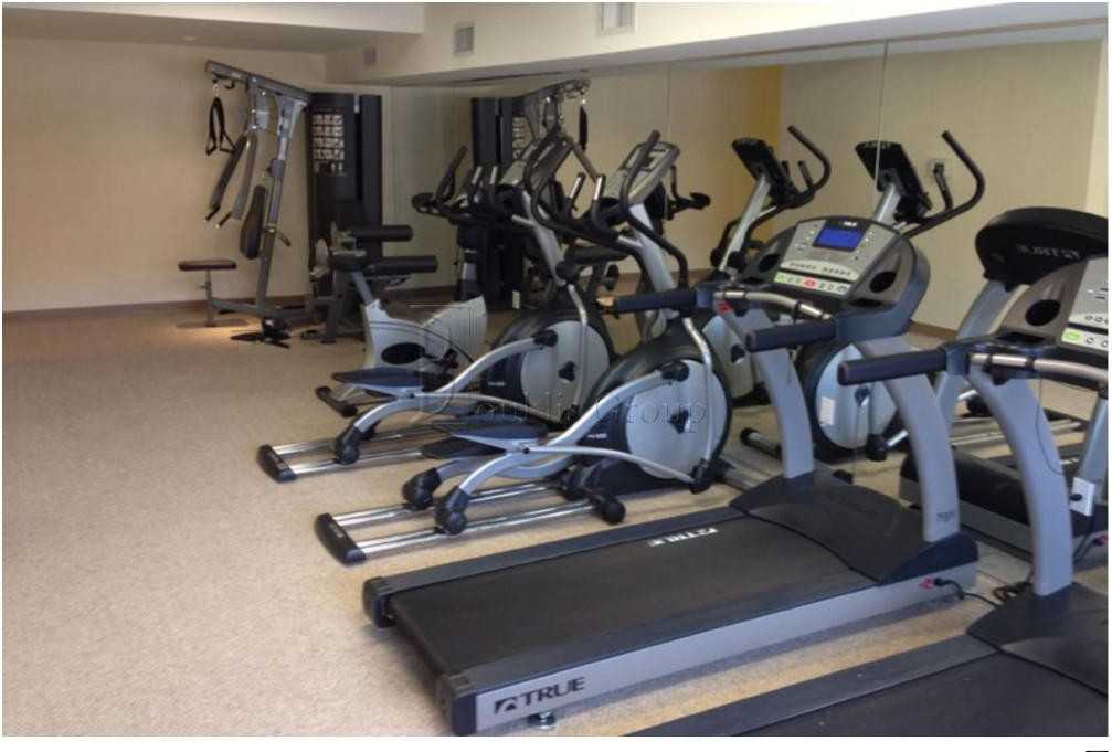 3050 Corlear Ave. #414