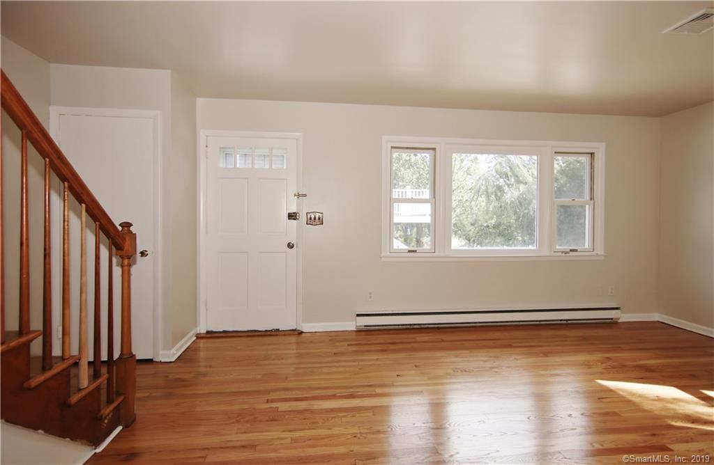 85 Burwood Avenue Unit Front - Photo 2 of 25