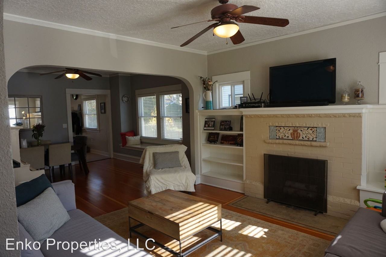 705 N Alberta St - Photo 2 of 14