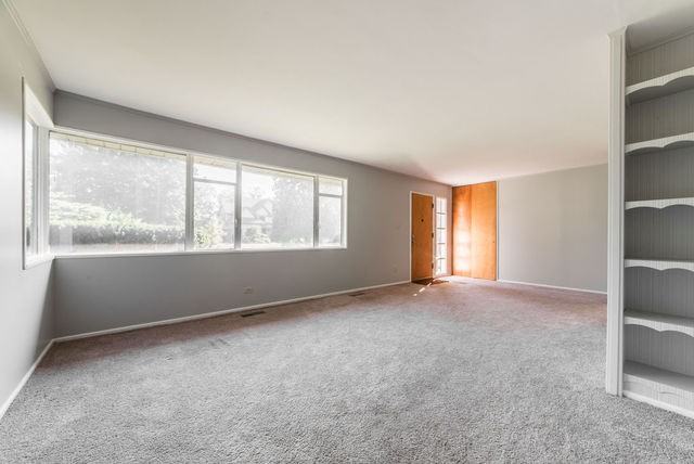 1916 56th - Photo 3 of 13