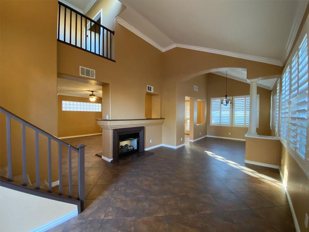 1305 Fox Acres Drive - Photo 2 of 10