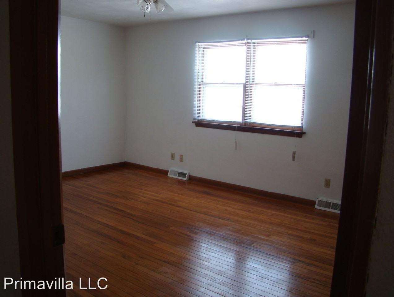 4503-4505 12th St - Photo 3 of 6