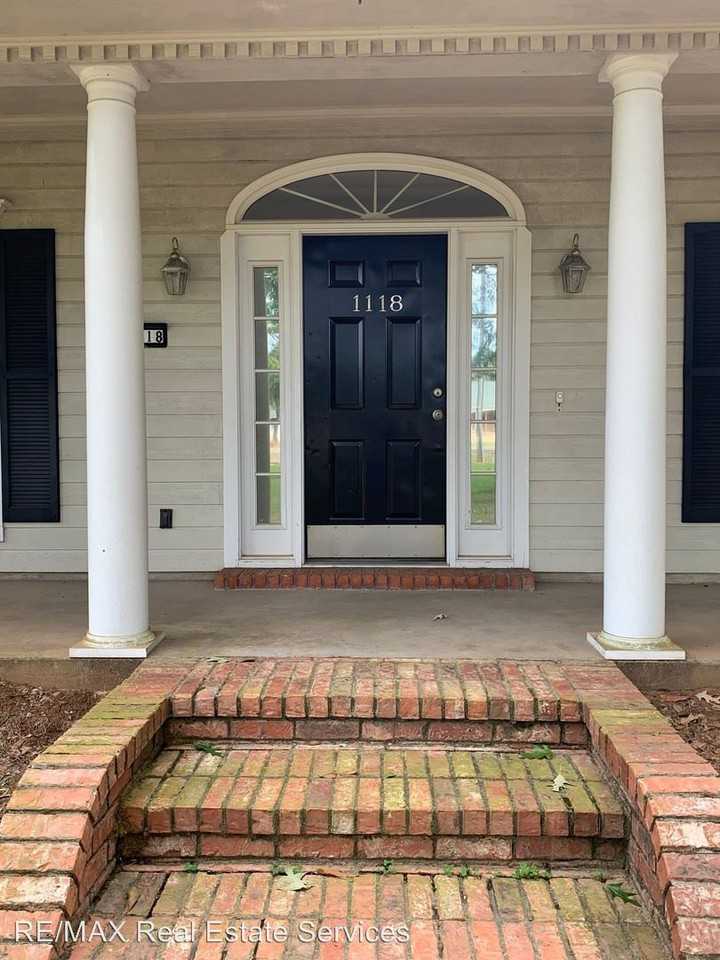 1118 Highway 162 - Photo 3 of 27
