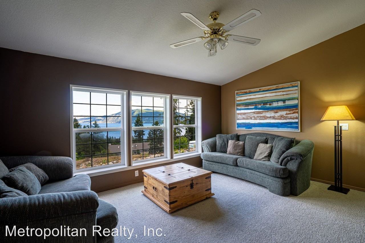 178 Mcclosky Dr - Photo 2 of 25