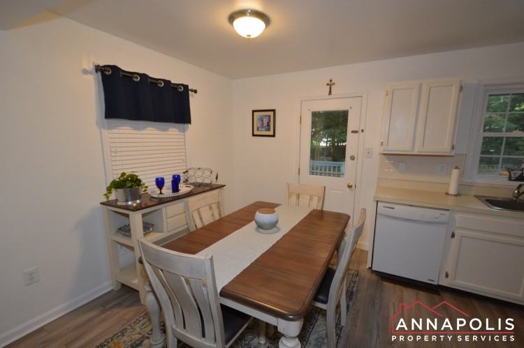 101 Great Oak Drive - Photo 2 of 28
