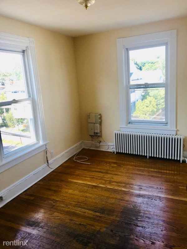 218 Ashford Ave - Photo 2 of 5