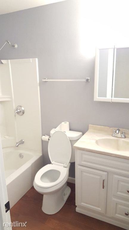 1664 Ocala Ave - Photo 2 of 5