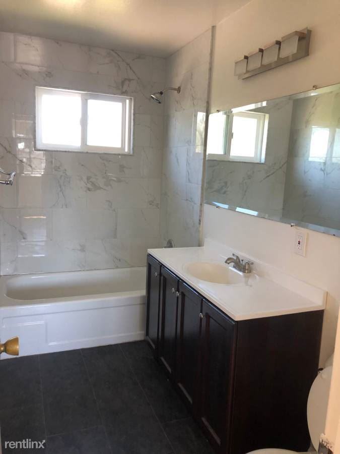 1015 Rosa Ave - Photo 3 of 9