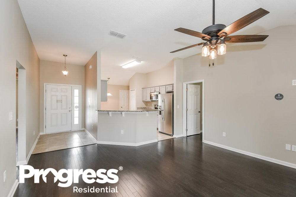 2021 Patriot Walk Dr - Photo 3 of 21