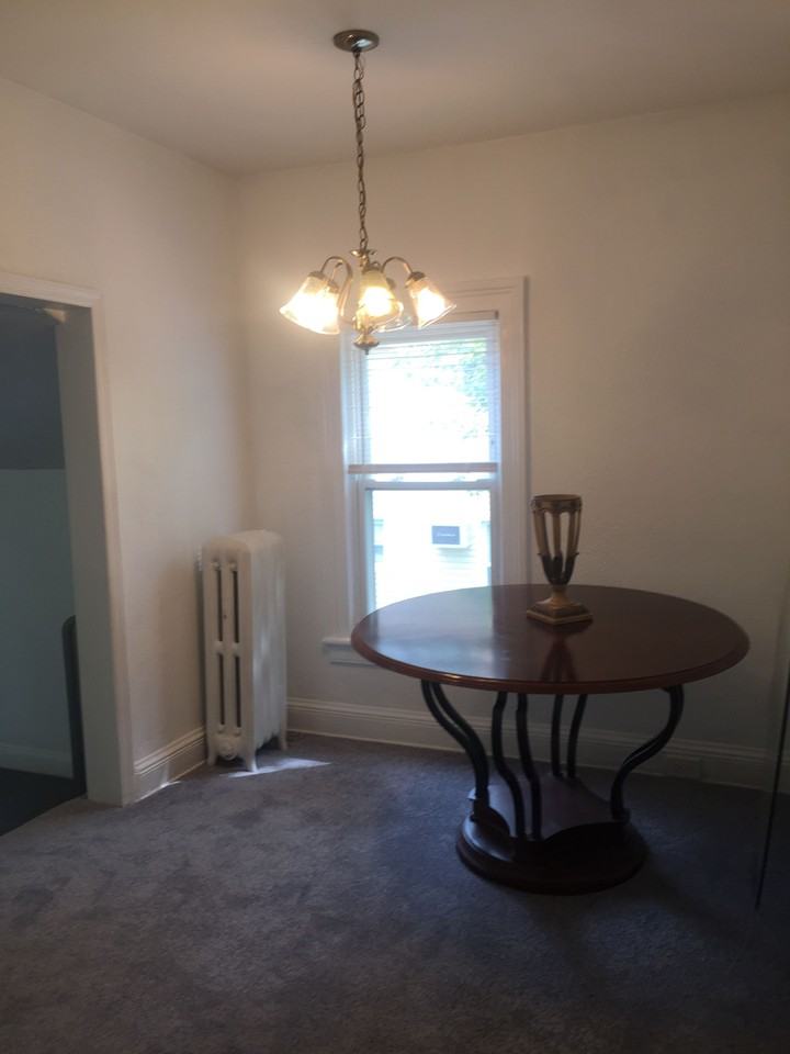 161 Lincoln Avenue - Photo 3 of 14