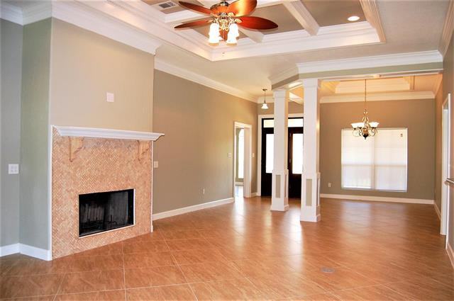 250 Idylwild - Photo 3 of 25