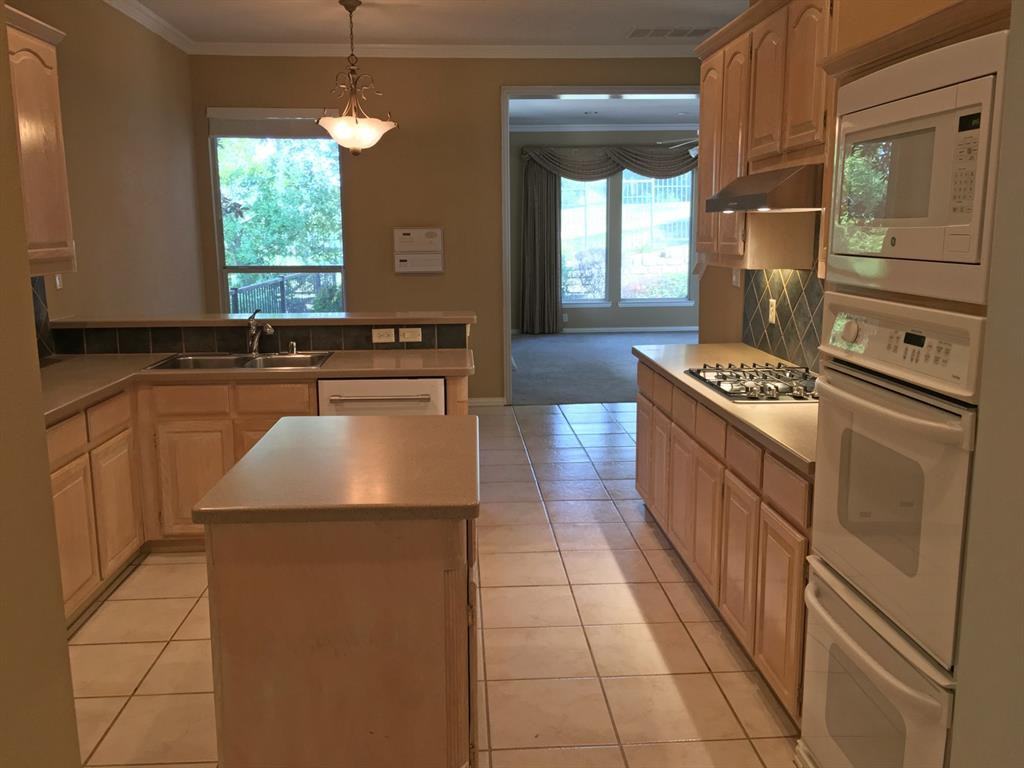 3124 Prestonwood Dr - Photo 2 of 20