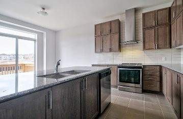 4 BEDROOM | 4 BATH HOUSE FOR RENT @ EAST GWILLIAMBURY | CHARLOTTE ABBY DRIVE - Photo 3 of 25