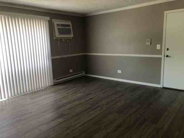 11618 Roberts St 6 - Photo 3 of 8