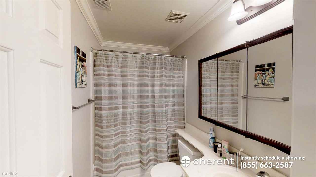 1458 Cresthaven Lane - Photo 2 of 14