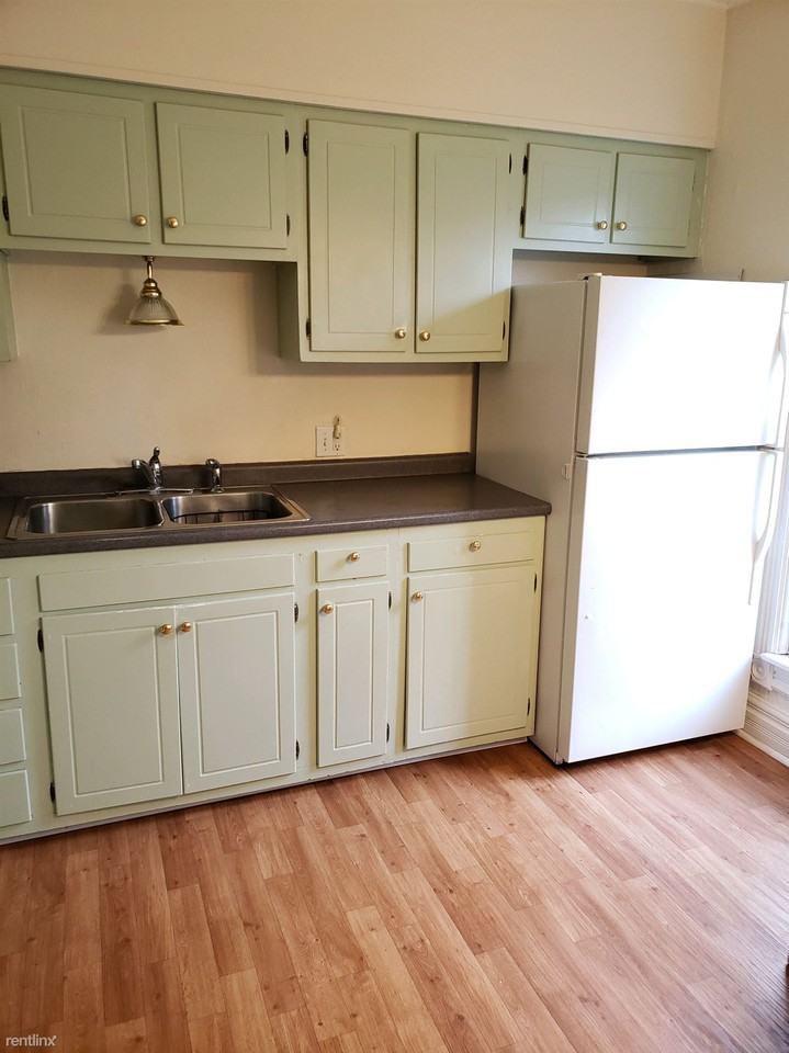 514 E Saint Joseph St - Photo 3 of 10