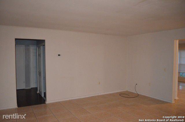 5311 El Medano St - Photo 2 of 4