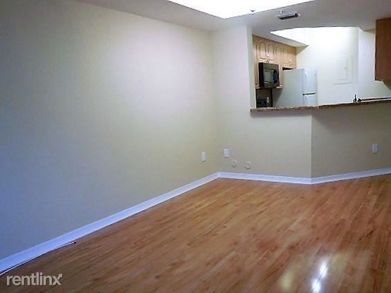 721 Sw 148th Ave #304