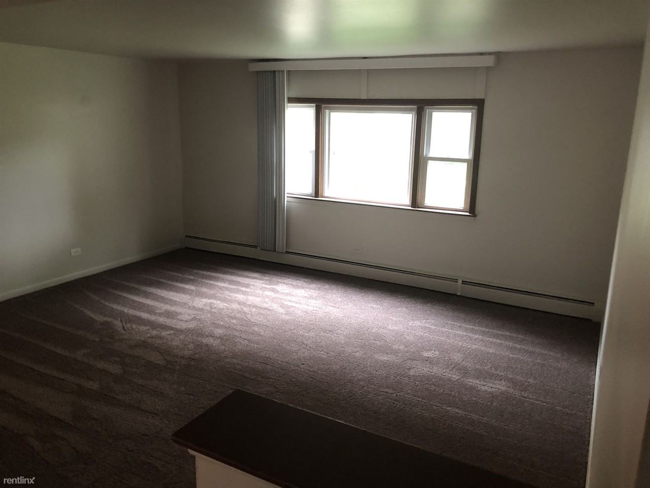 14636 Keystone Ave - Photo 2 of 10