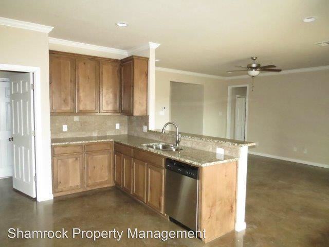 5525 Copper Mountain - Photo 2 of 9