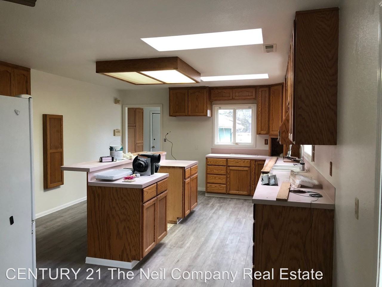 19677 North Umpqua Hwy - Photo 3 of 11