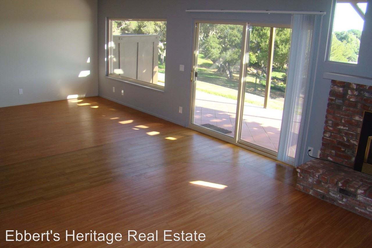 4182 Oakwood Rd - Photo 2 of 9