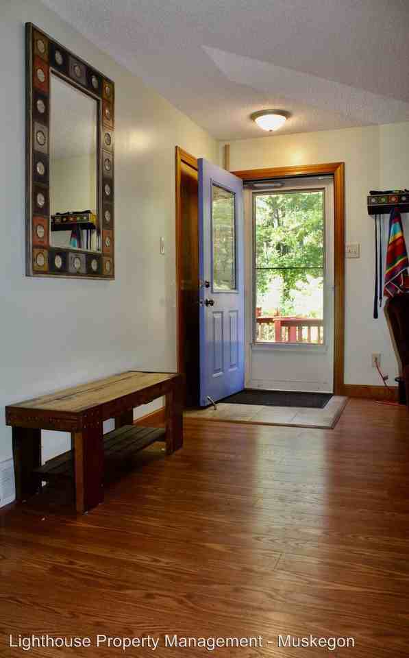 2584 Simonelli Road - Photo 3 of 33