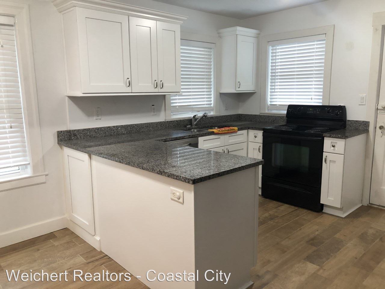 1211 Penman Road - Photo 3 of 8