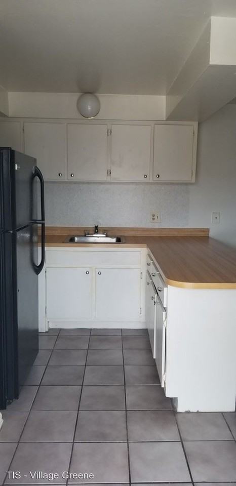 1721 Dixon Blvd 36 - Photo 2 of 10