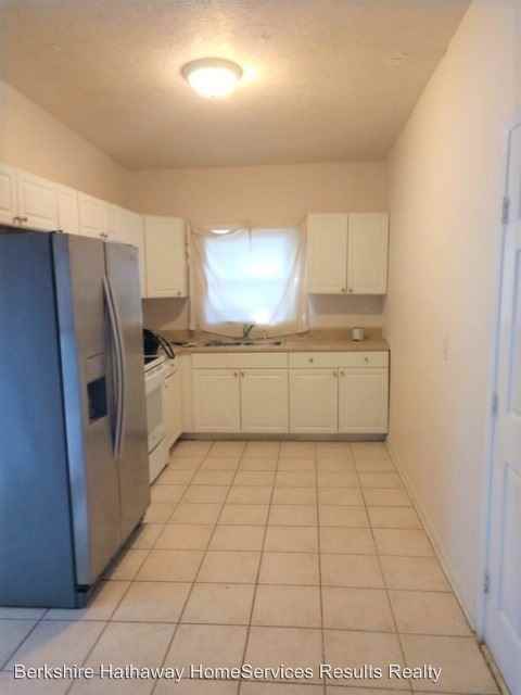 1326 Audubon Drive - Photo 2 of 7