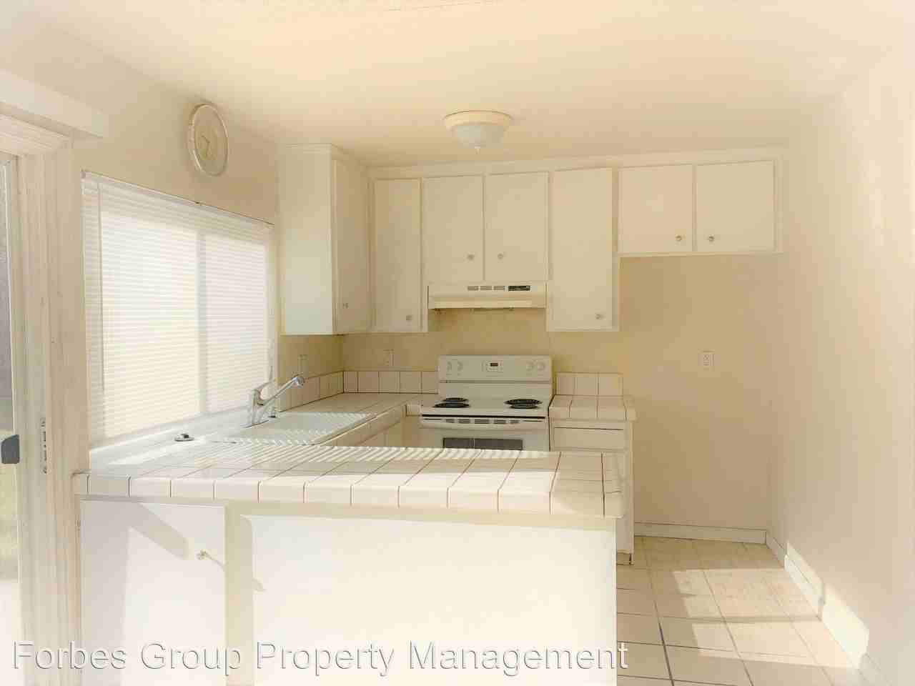 242 Vineyard Dr. - Photo 2 of 4