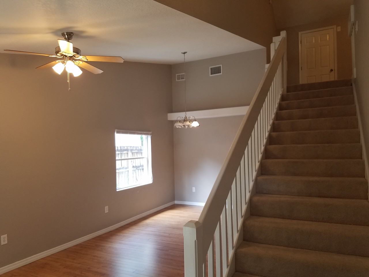 1327 Shirley Dr - Photo 2 of 18