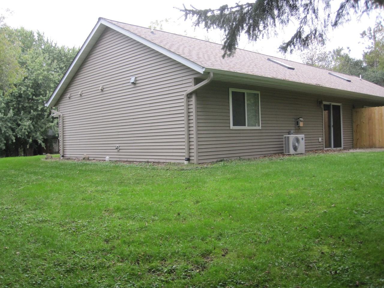 207 Barron Ave - Photo 3 of 22