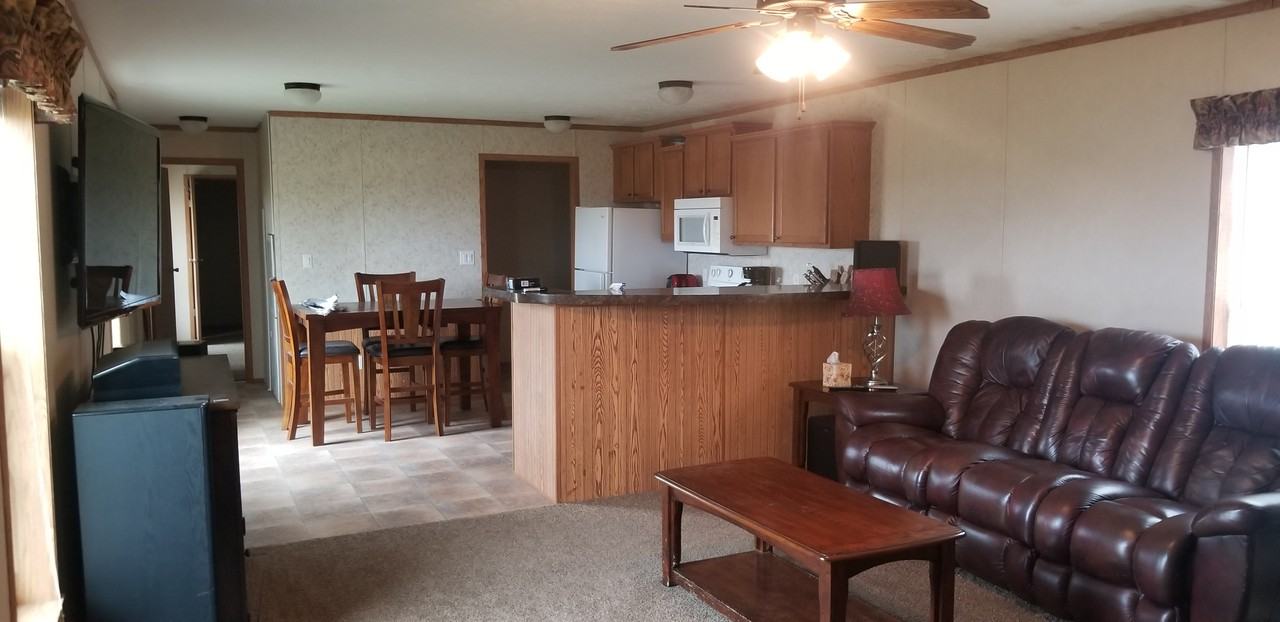 10408 24th St Nw - Photo 3 of 6