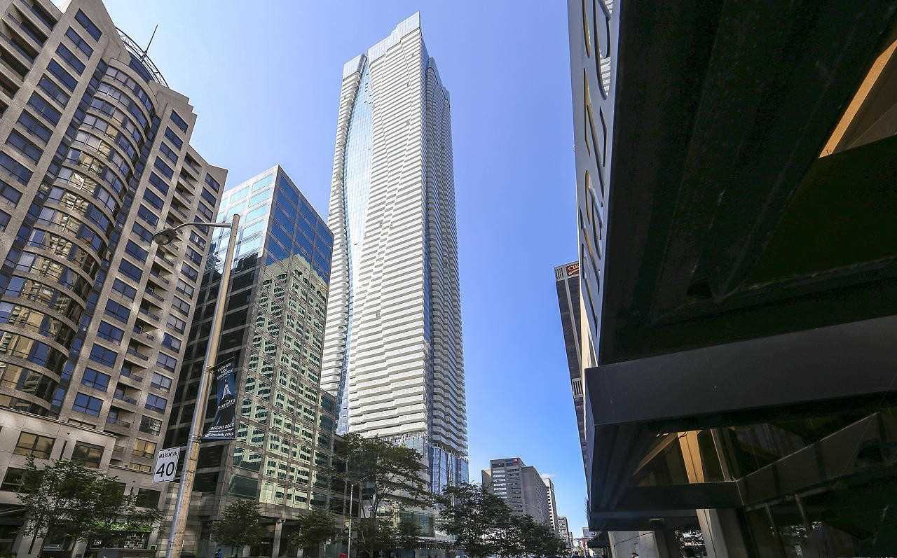 1 Bloor Street East #6508