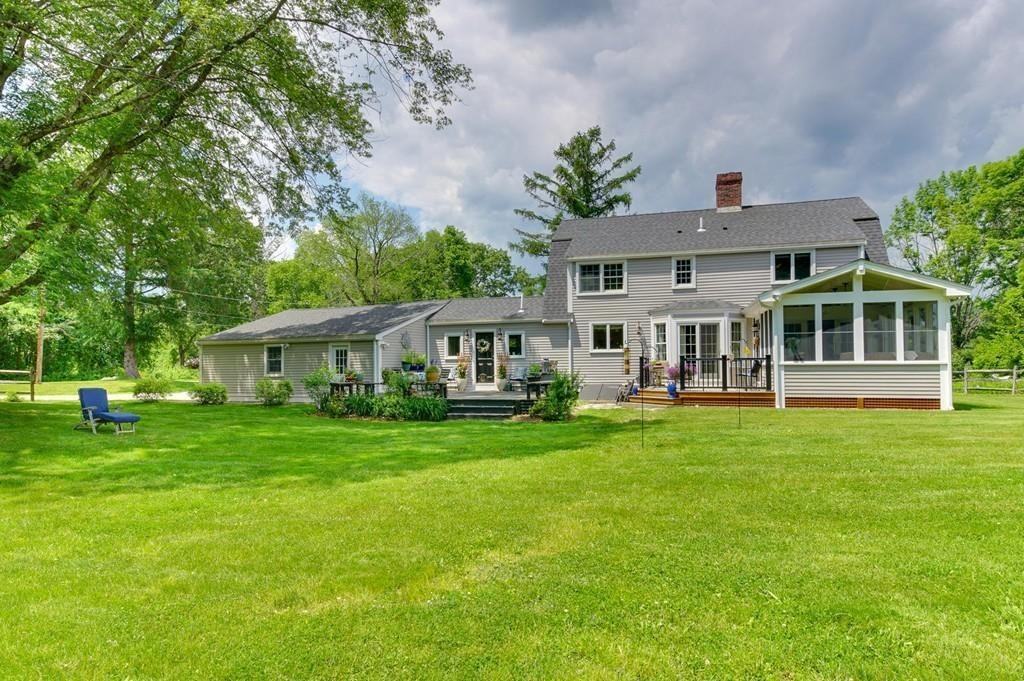 33 Red Pine Drive - Photo 3 of 14