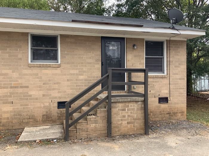 1316 Linwood Road - Photo 2 of 15